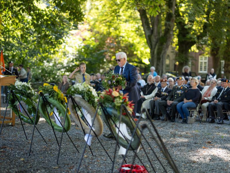 ../public/images/images/fotos/2023/Op Vleugels Der Vrijheid - 24 sept 2023 - 142.jpg